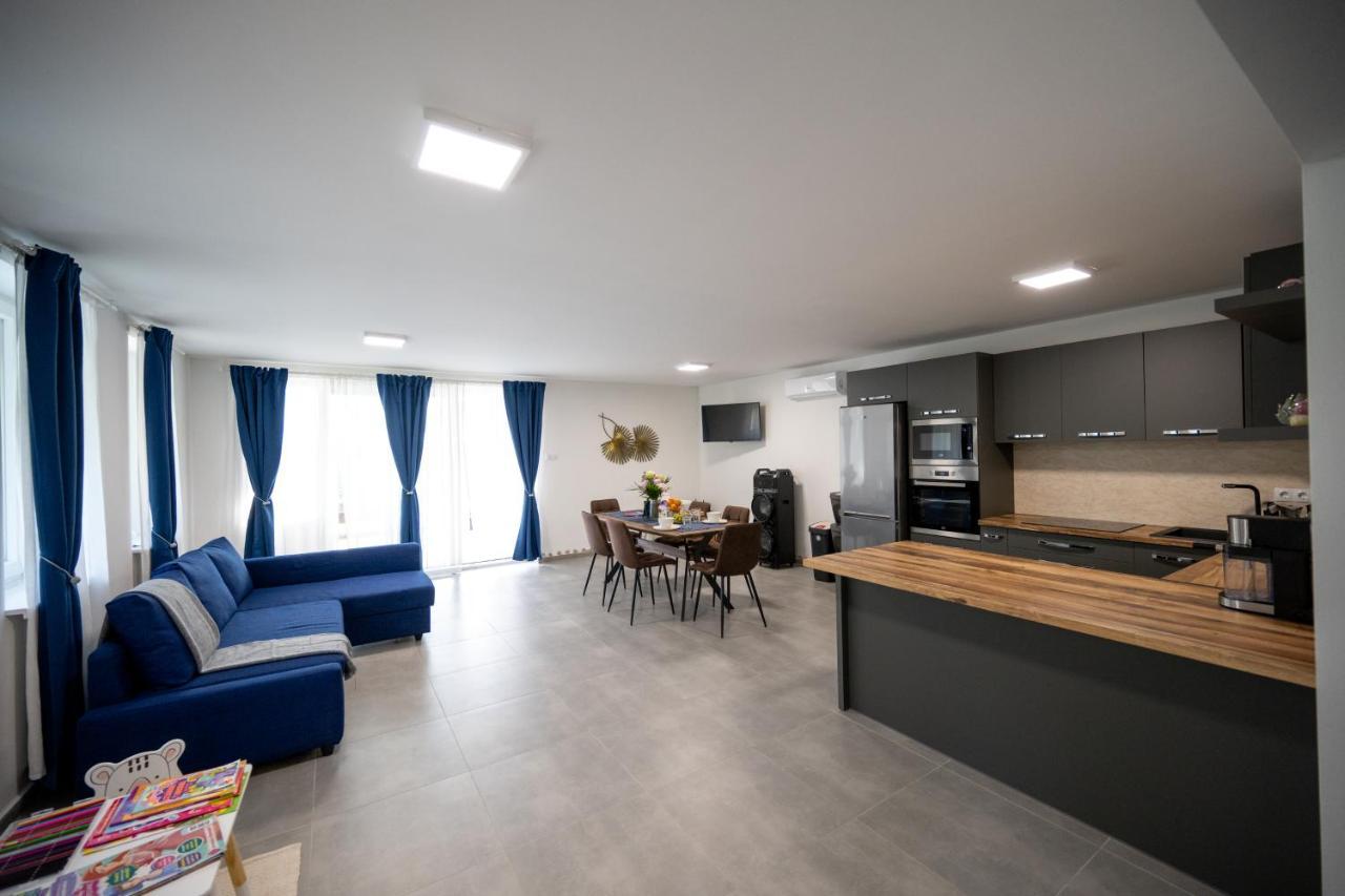 Apartment Totuender Vendeghaz